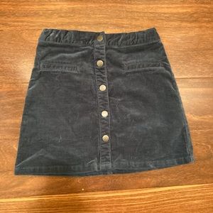 NWOT Girls Green Dex Skirt